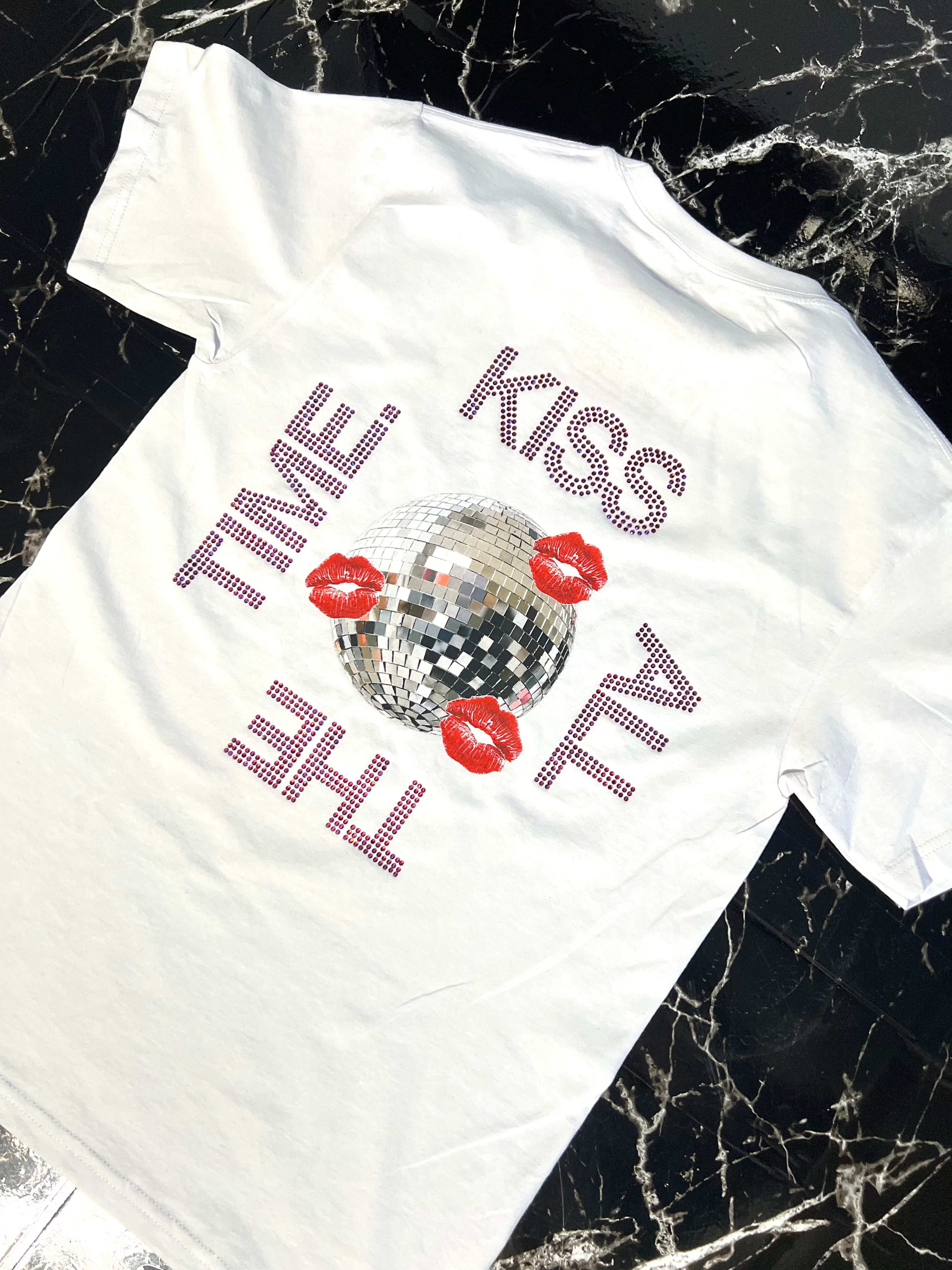 💋 Playera "KISS ALL THE TIME" Pedrería 💋